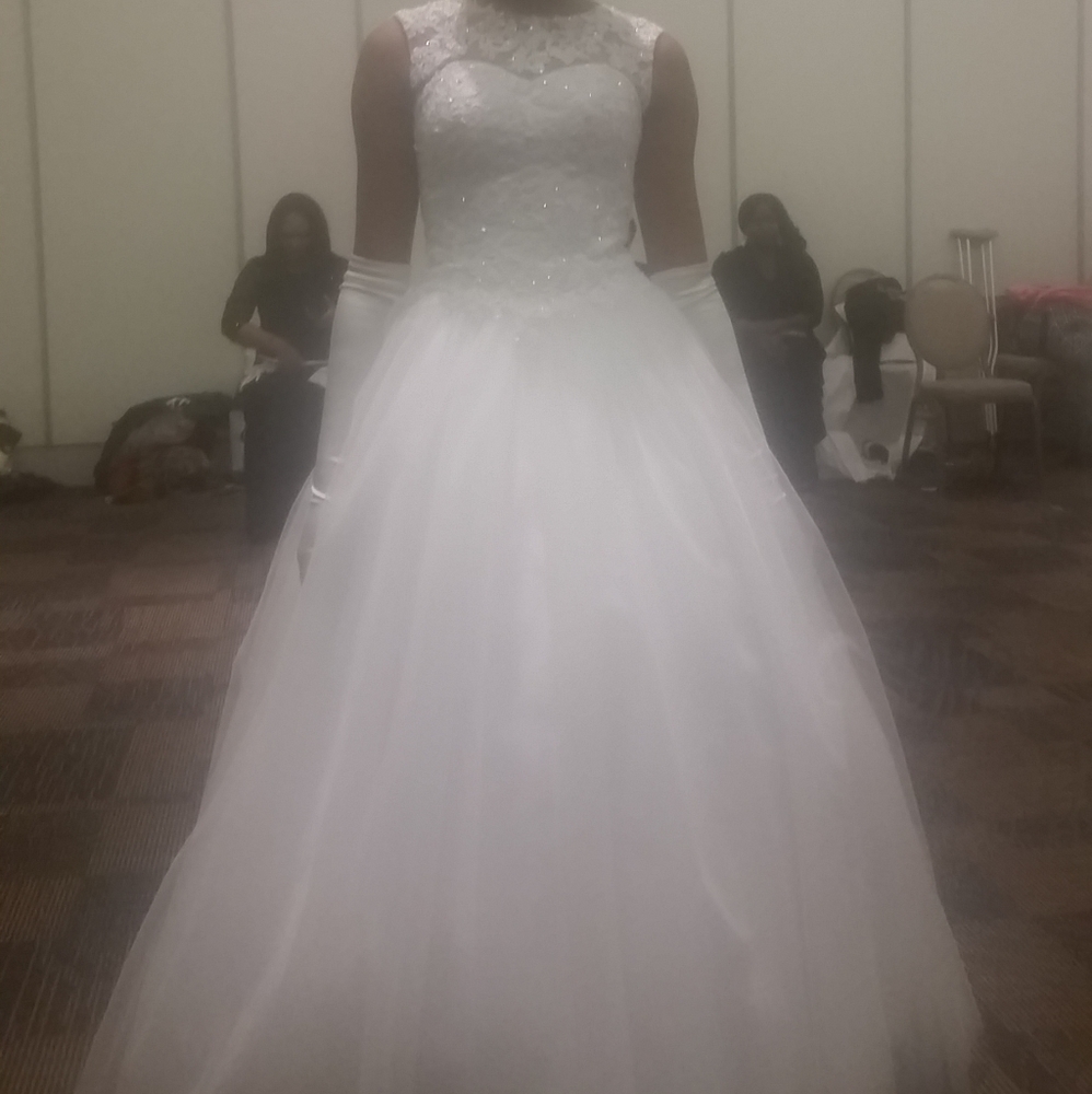 White Debutante Dress w/hoop skirt and cancan